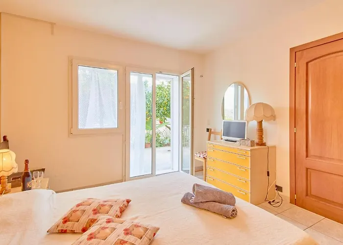 Casa Flora * Dolcedo